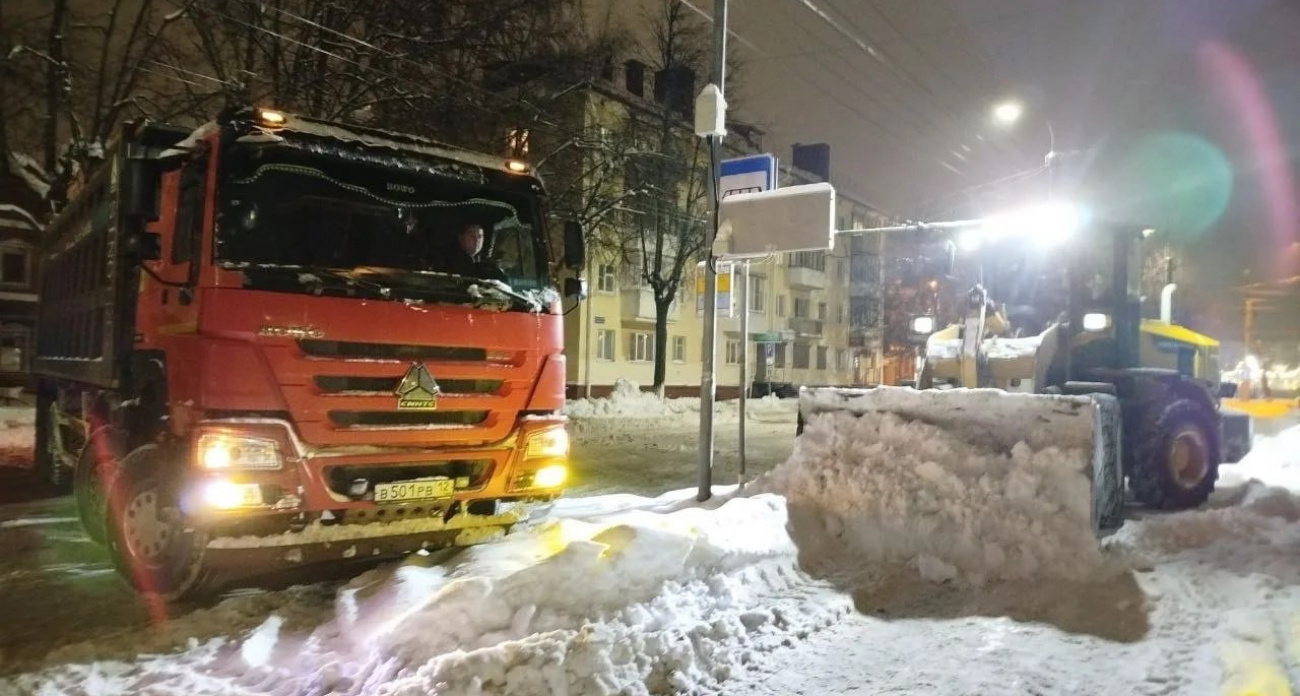 После снегопадов в Йошкар-Оле вывезли 50 тысяч кубов снега