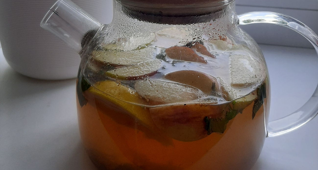 Пить чай горячим больше не модно: новый тренд из Азии покоряет россиян