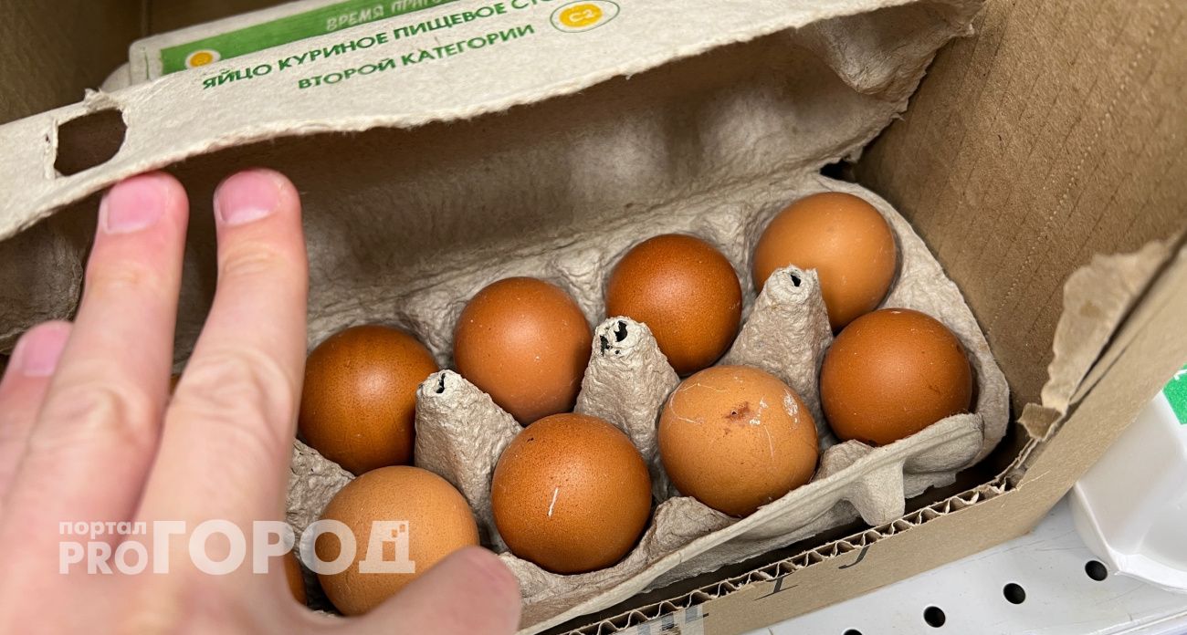 Можно ли есть яйцо с красным пятном в желтке - запомните раз и навсегда