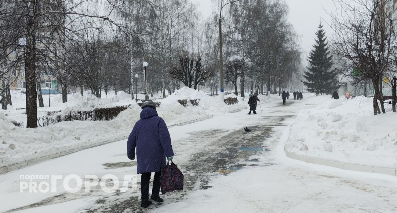Трехдневная рабочая неделя вводится из-за ситуации в стране: решение уже принято сверху