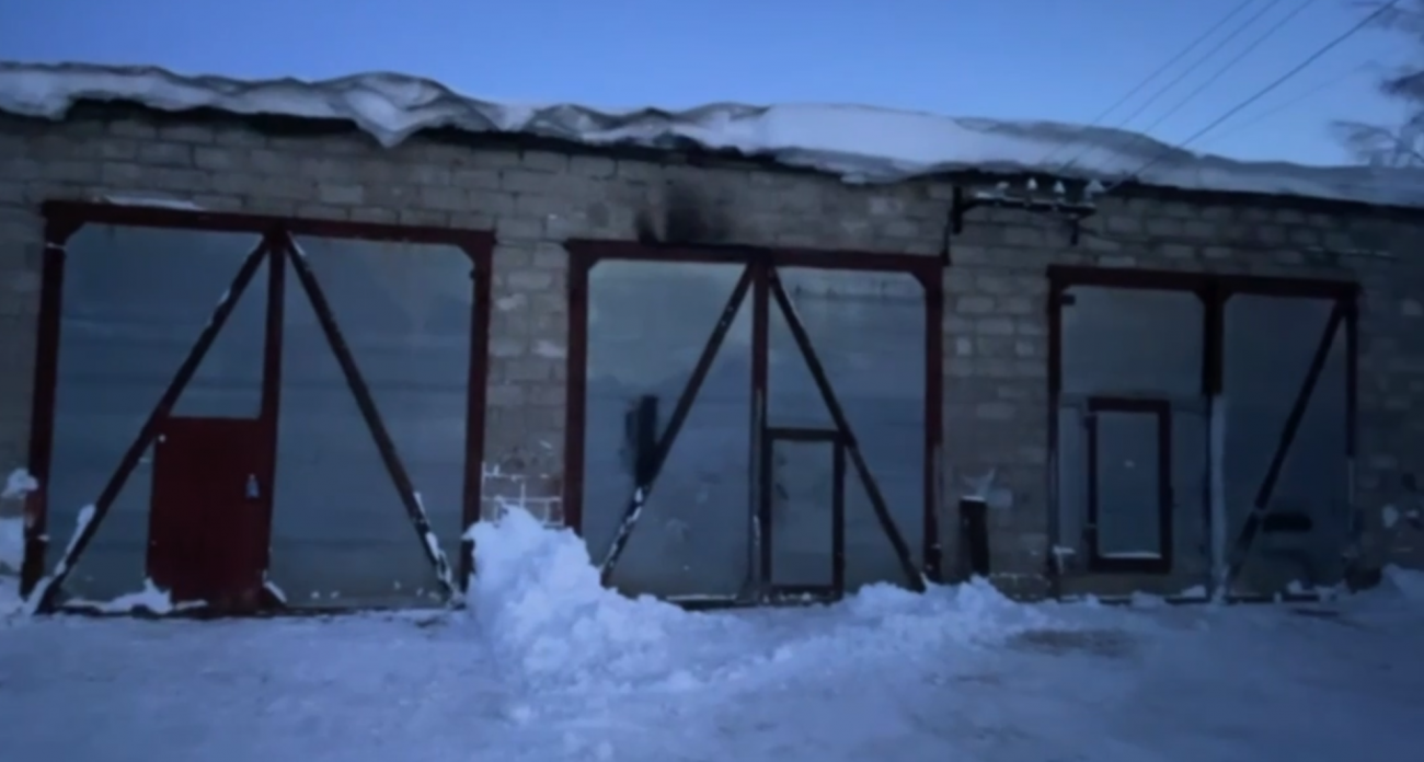 После пожара в Козьмодемьянске нашли тело мужчины на пепелище 