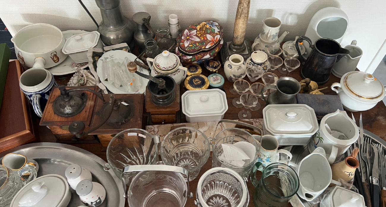 Есть в каждой квартире: почему посуда из бабушкиных шкафов снова в моде