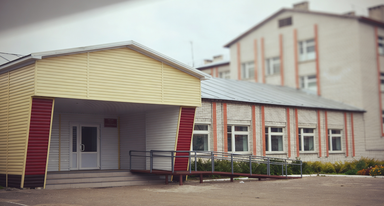 «Аномальный снегопад деформировал крышу школы в Марий Эл, но учебный процесс не прервали»