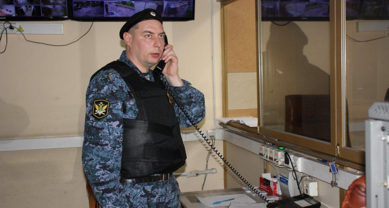 Похмельный дебош: йошкаролинец устроил скандал в суде после новогодних праздников