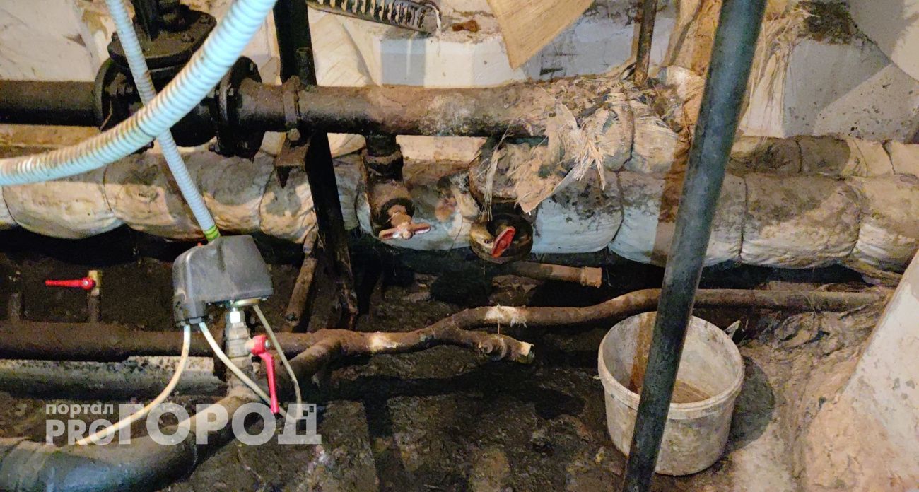 Полувековой дом рушится в Йошкар-Оле из-за потопа в подвале: жильцы записали обращение к Бастрыкину