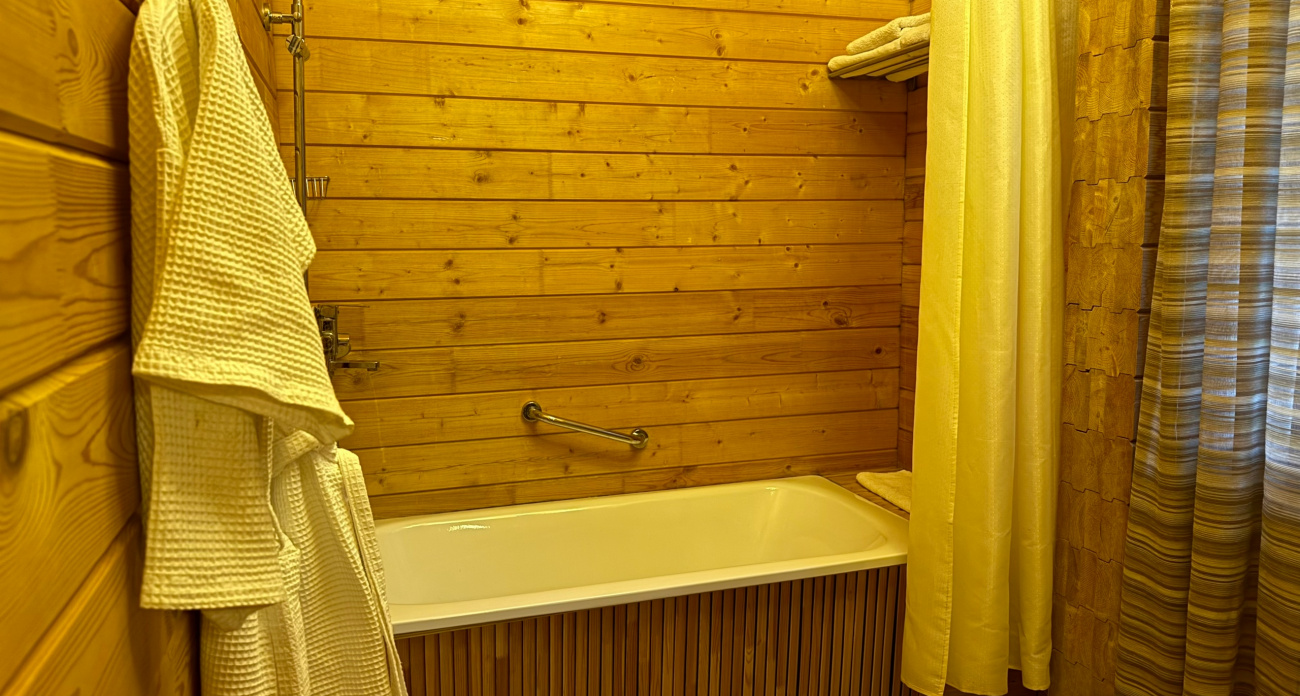 Ходить в привычный душ уже пахнет нафталином: вот как теперь моются умные люди