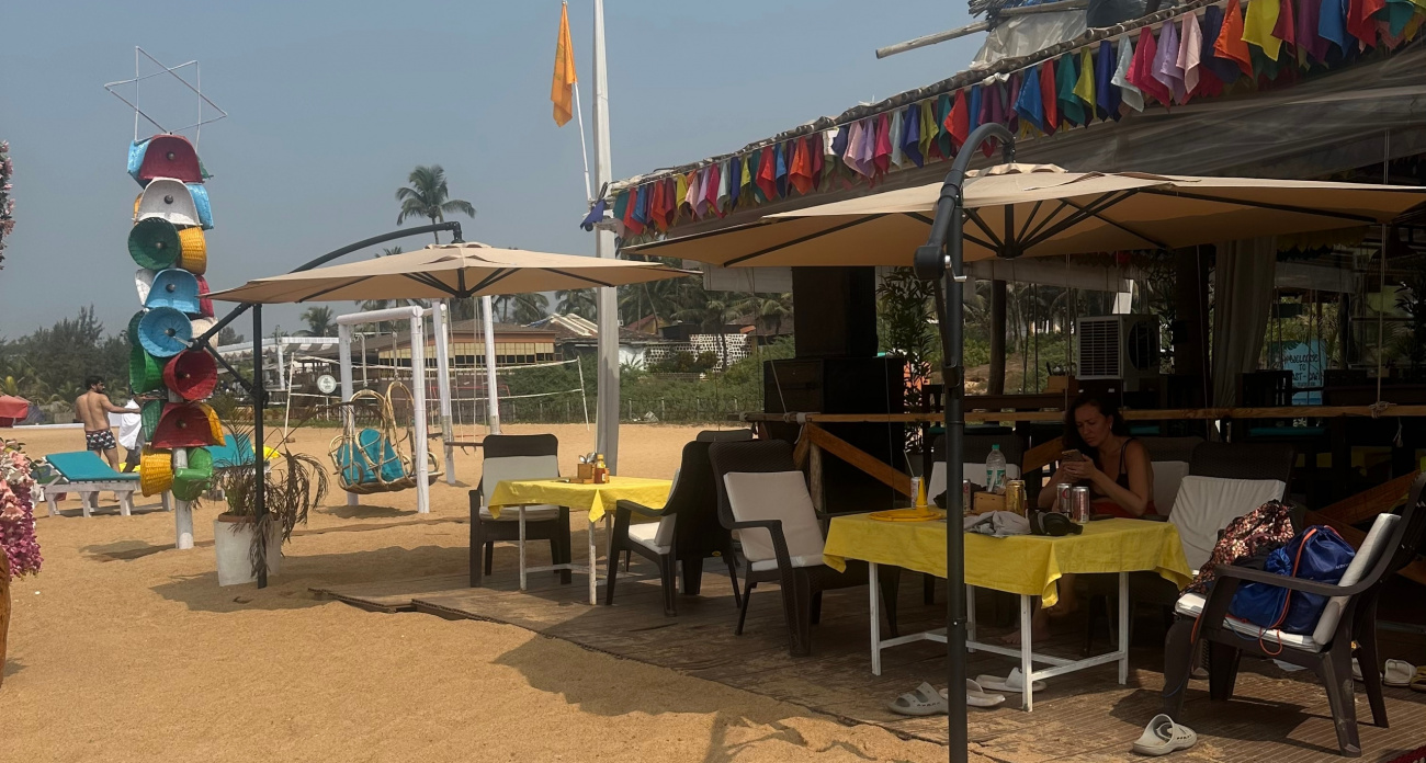 "Туристы боятся ехать, а местные уезжают": честный отзыв о курорте, который звучит из каждой щели