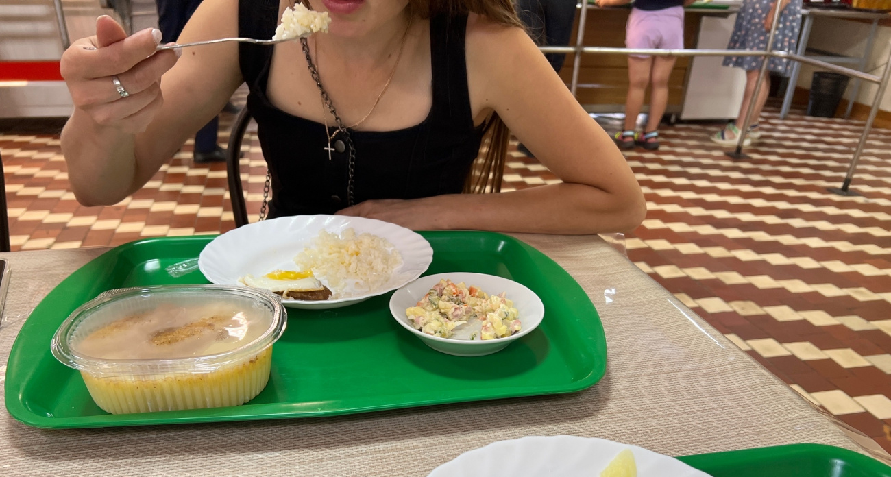 Есть или кушать: вот, какое из этих слов правильное на самом деле