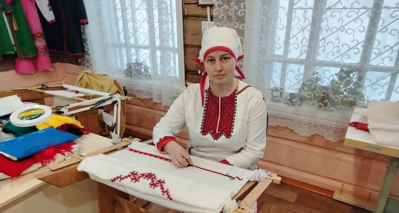 Закройщица из Моркинского района делает уникальную марийскую одежду: “Рубаха стоит 25 тысяч”