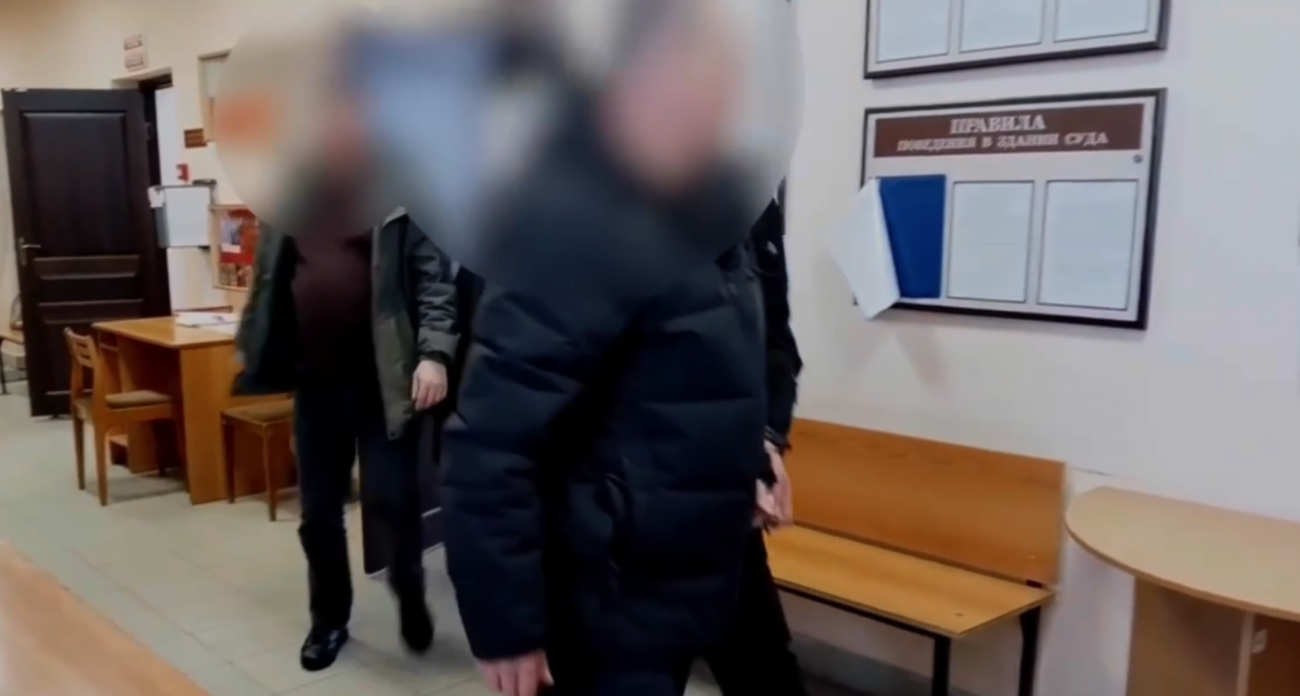 Пьяный гость выдумал долг и забрал 11 тысяч у хозяина квартиры в Звениговском районе