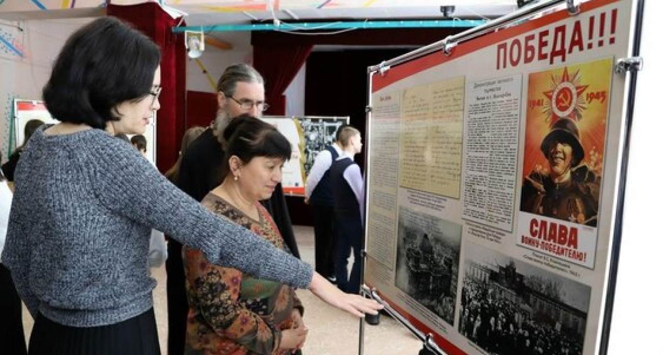 «Трудясь в тылу, мы фронту помогали»: в Килемарах открыли выставку к 80-летию Победы