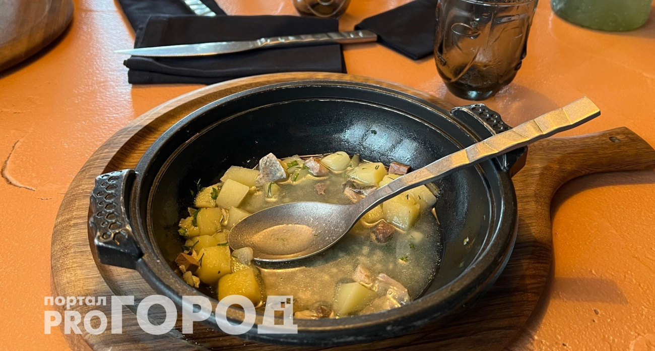 Врач-гастроэнтеролог объяснила, почему суп каждый день может навредить пищеварению