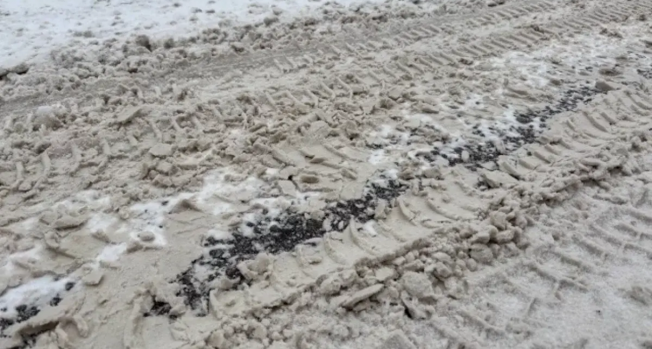 Автобусы в Йошкар-Оле встали из-за неубранного снега