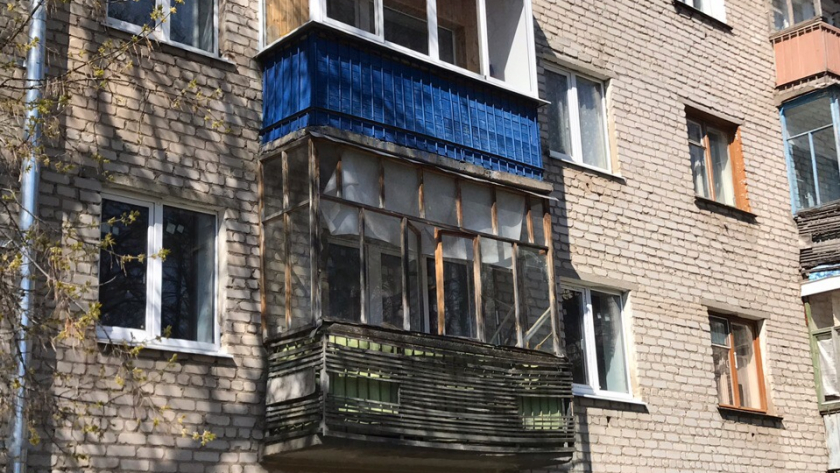 Не храните это на балконе за нарушение штраф 15 000 рублей: узнайте, что точно нельзя держать на балконе