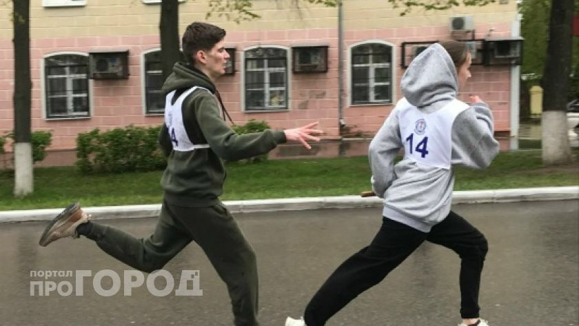 Бесплатно, но с медалью: полумарафон в Йошкар-Оле собирает рекордное число участников