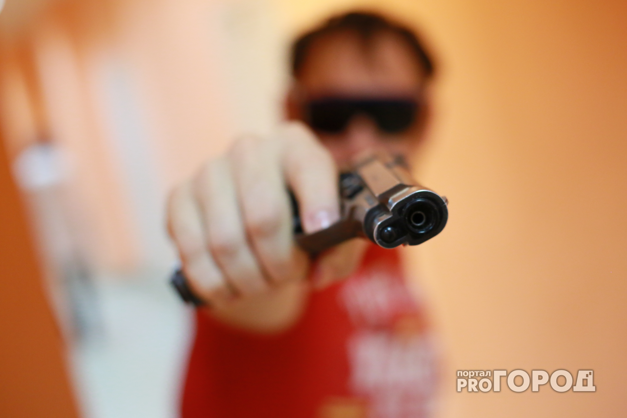 Йошкаролинец при ограблении магазина угрожал пистолетом