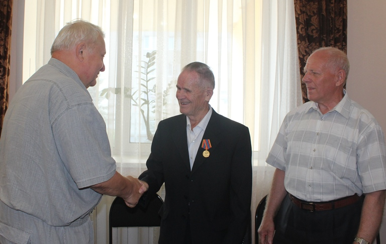Заслуженный ветеран марийской Госавтоинспекции отметил 80-летний юбилей