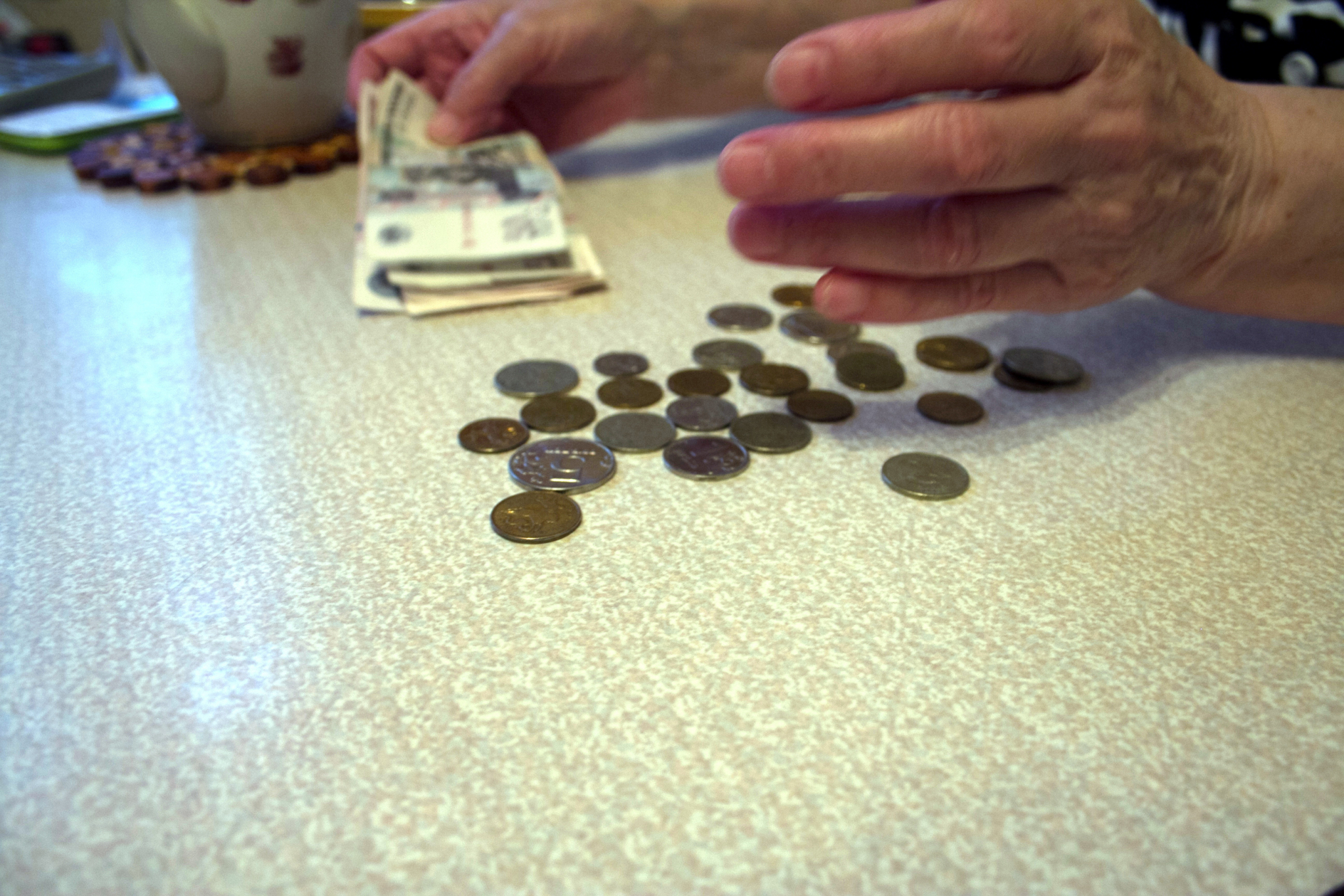 В Йошкар-Оле пенсионерка потеряла 13 тысяч рублей из-за своей доверчивости