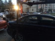 В Йошкар-Оле мужчина пытался спрятать авто от приставов