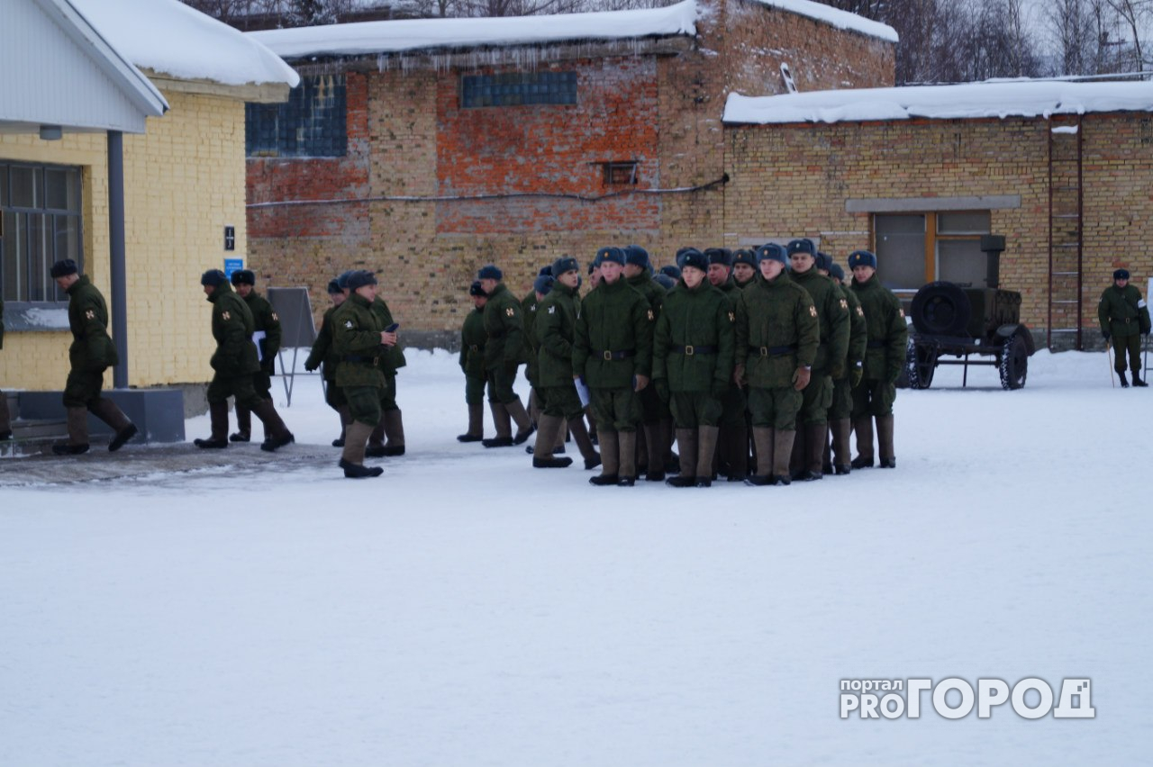 Новости России: военкомат прислал повестки трем семилетним мальчикам