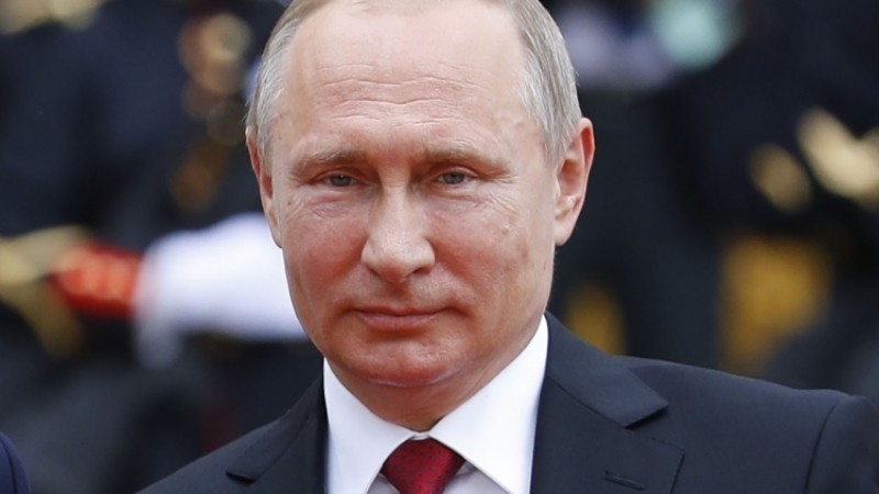 Путин подписал закон о штрафах за передачу жилья и транспорта нелегальным мигрантам