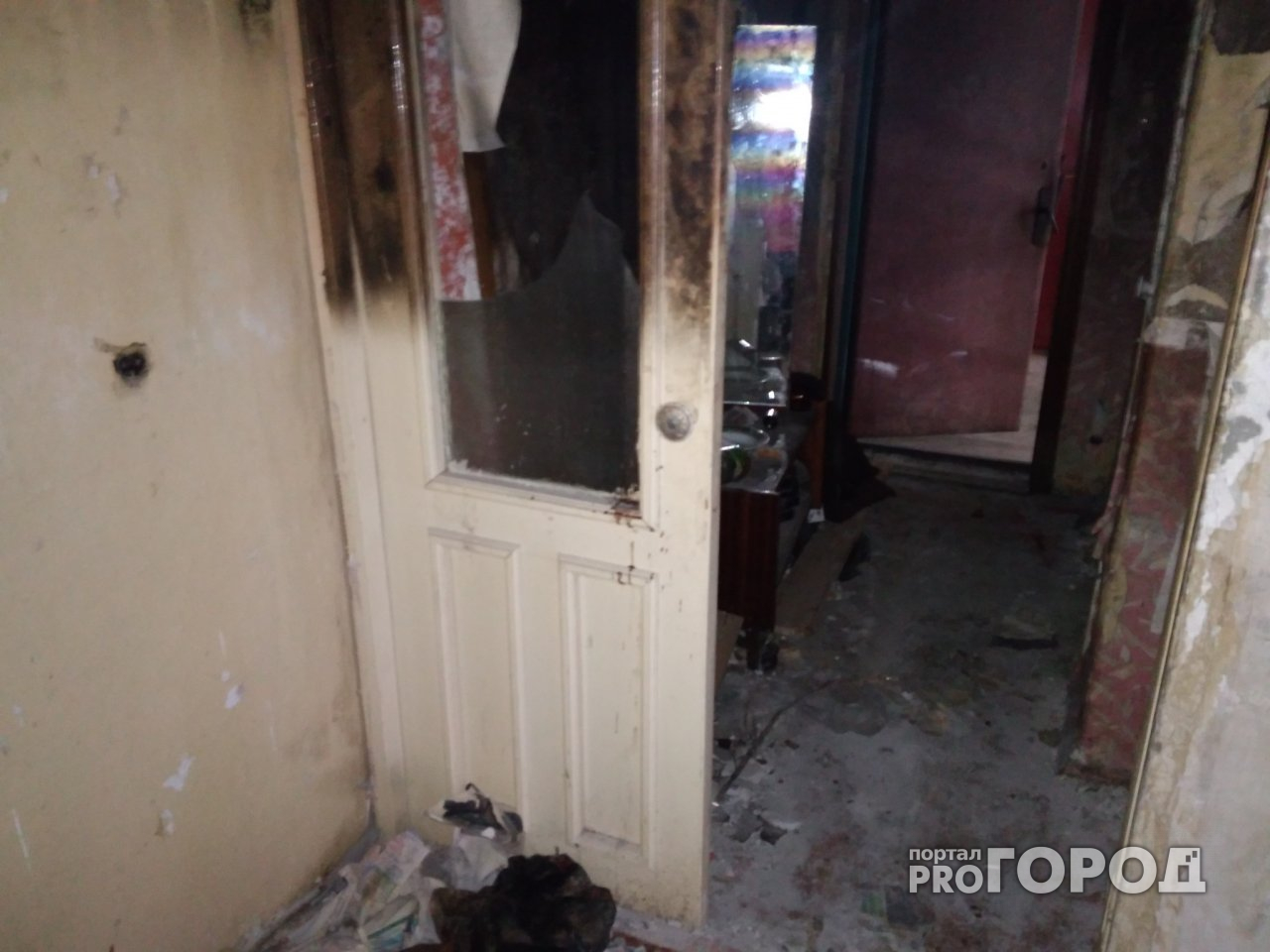 Соседка йошкаролинца, умирающего в своей квартире: «Ходят к нему всякие, мусорят»