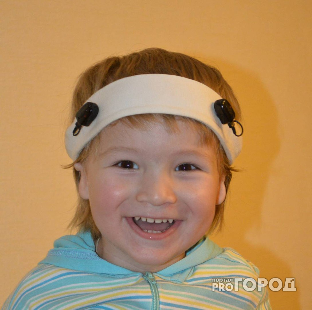 В Йошкар-Оле 3-летний малыш теряет слух: на операцию нужно более 10 миллионов рублей