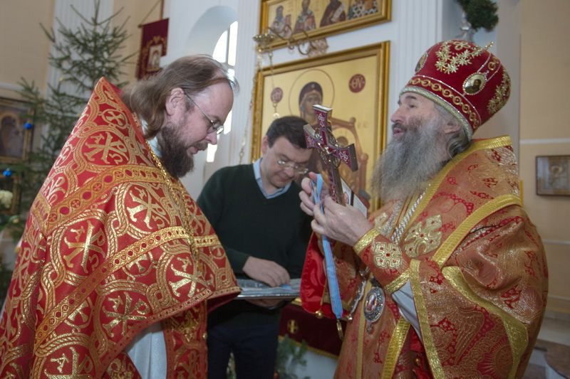 Представителей образования наградили в йошкар-олинской церкви