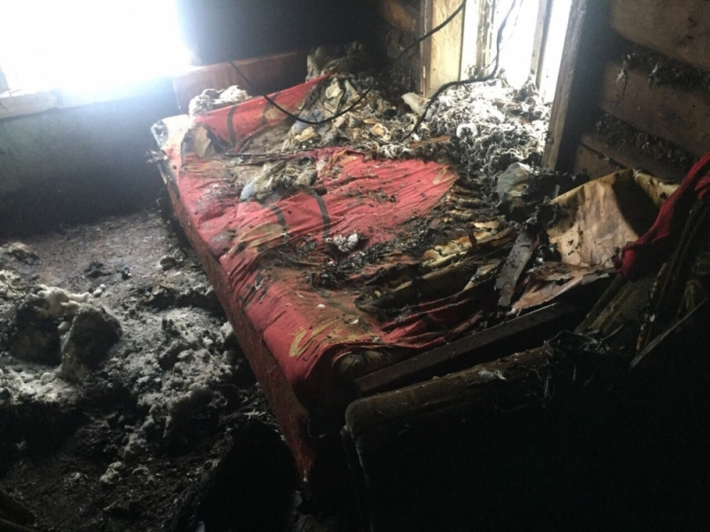 В Марий Эл бродяга устроил пожар в деревянном доме