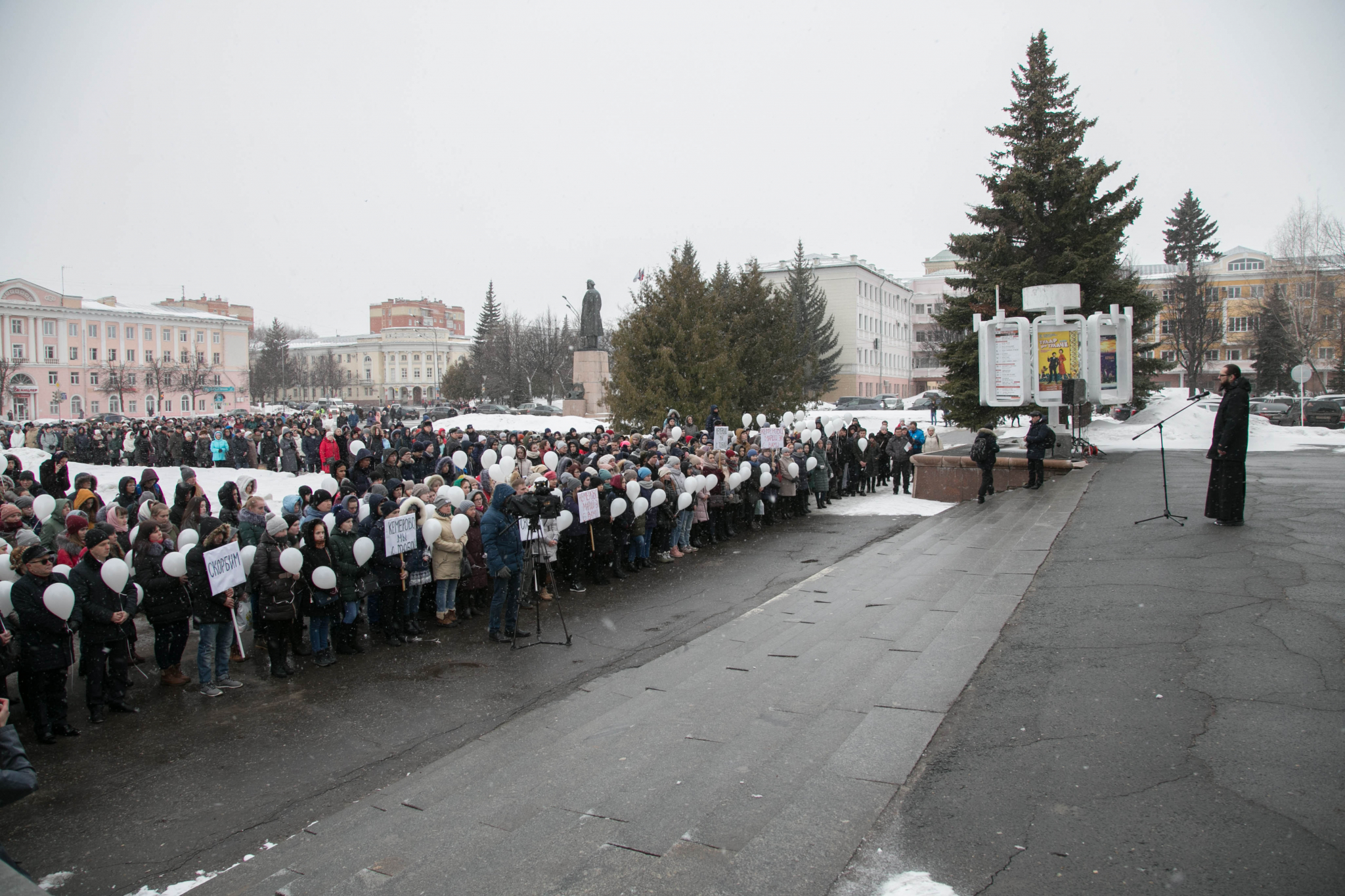 Запустят ли йошкаролинцы сегодня шары в память по погибшим в Кемерове?
