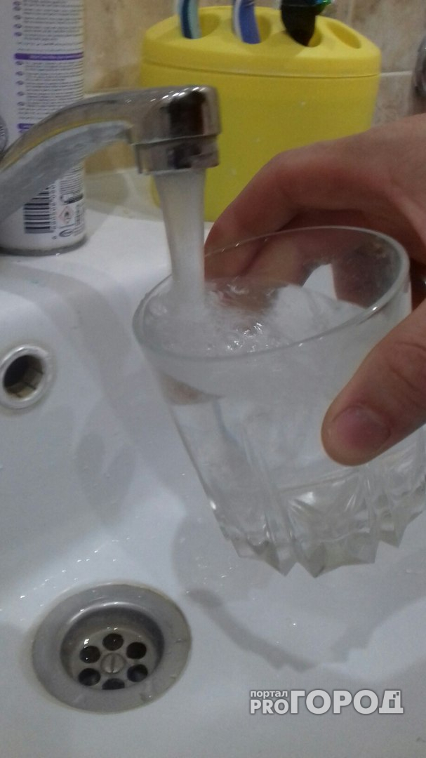 Специалисты предупреждают: вода из-под крана в Марий Эл оказалась опасной