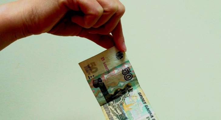 Чиновники заметили, что детское пособие в 50 рублей надо бы повысить