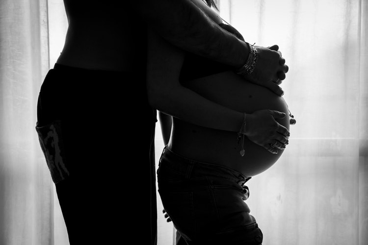 Соседи беременной девушки о скандале в Марий Эл: «В их доме настоящий притон»