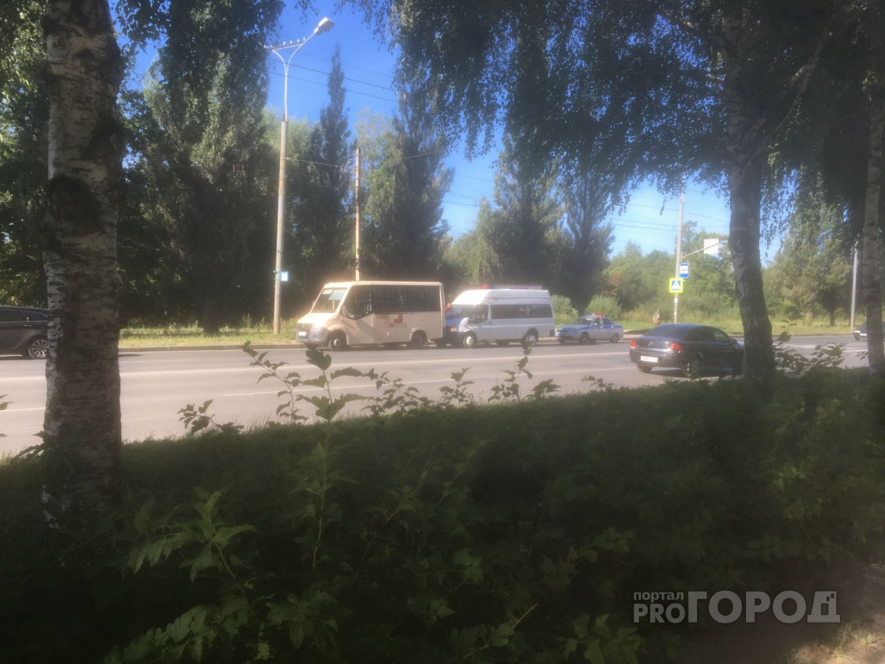 В Йошкар-Оле рано утром столкнулись два микроавтобуса 