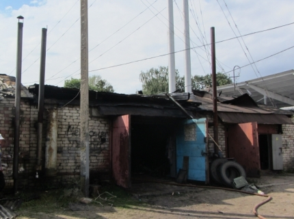 В Марий Эл пожарные спасли «Москвич» от огня