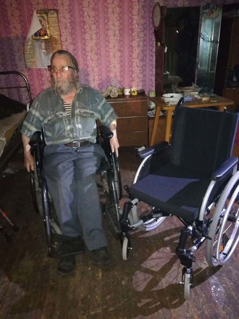Добровольцы из Марий Эл помогают дедушке-инвалиду
