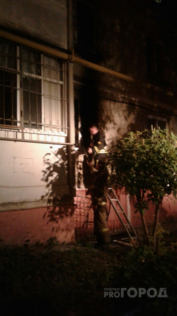 Подробности пожара в Йошкар-Оле, где огнеборцы срезали решетки: хозяина нашли в ванной