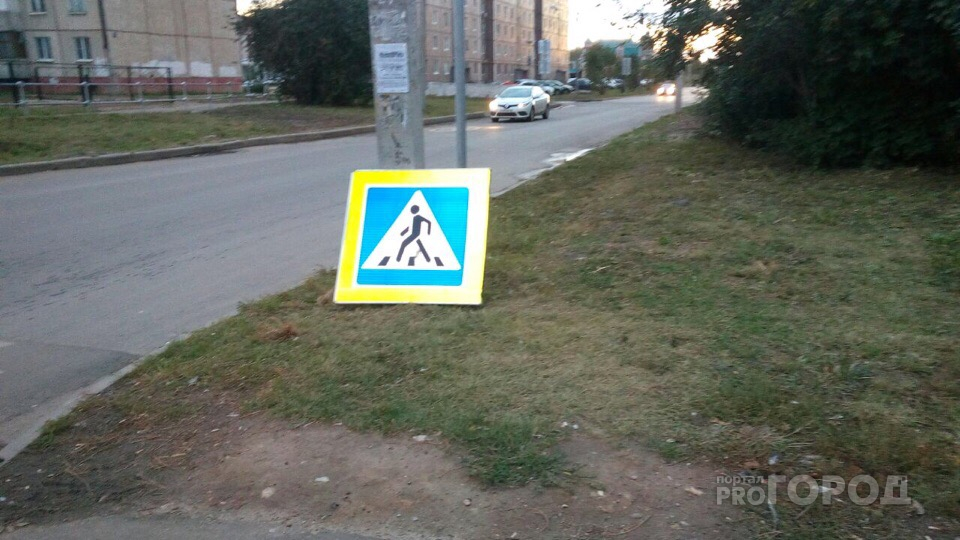 Фото дня: В Йошкар-Оле установленный по ГОСТу дорожный знак упал