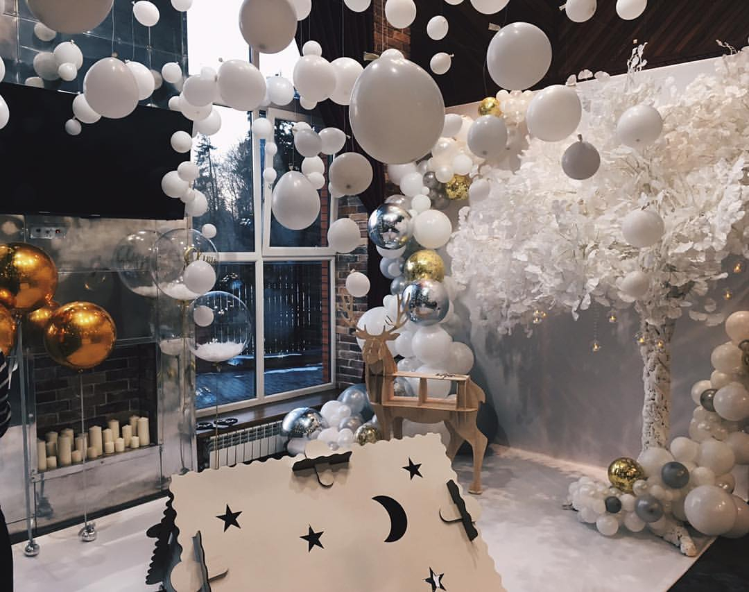 Как украсить зал воздушными шарами в Йошкар-Оле?