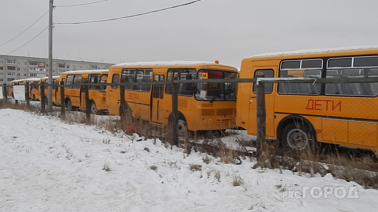 В Йошкар-Оле новые школьные автобусы и автомобили скорой помощи "гниют" не просто так