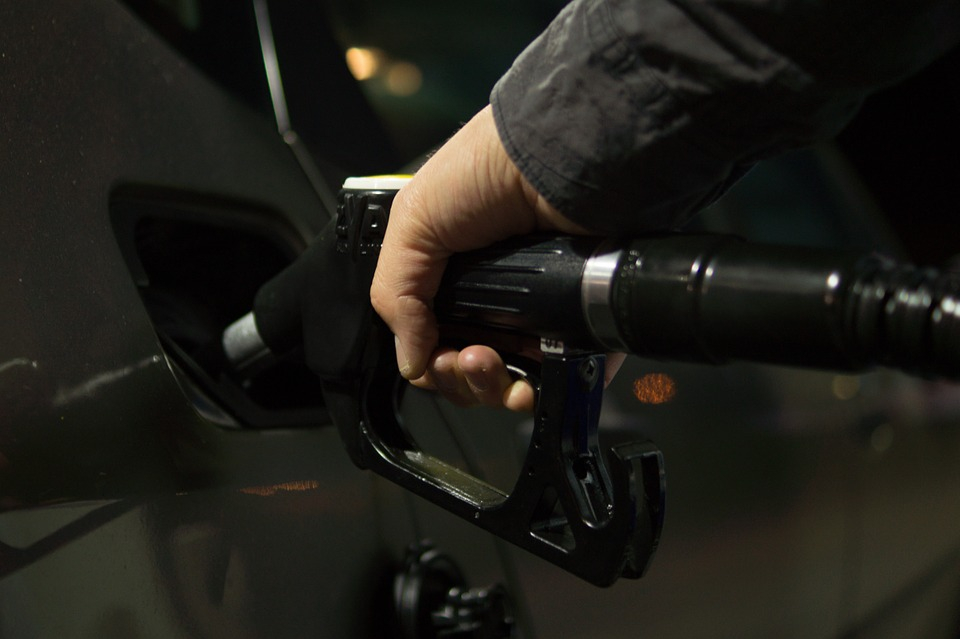 Цены на бензин в Марий Эл незаметно растут