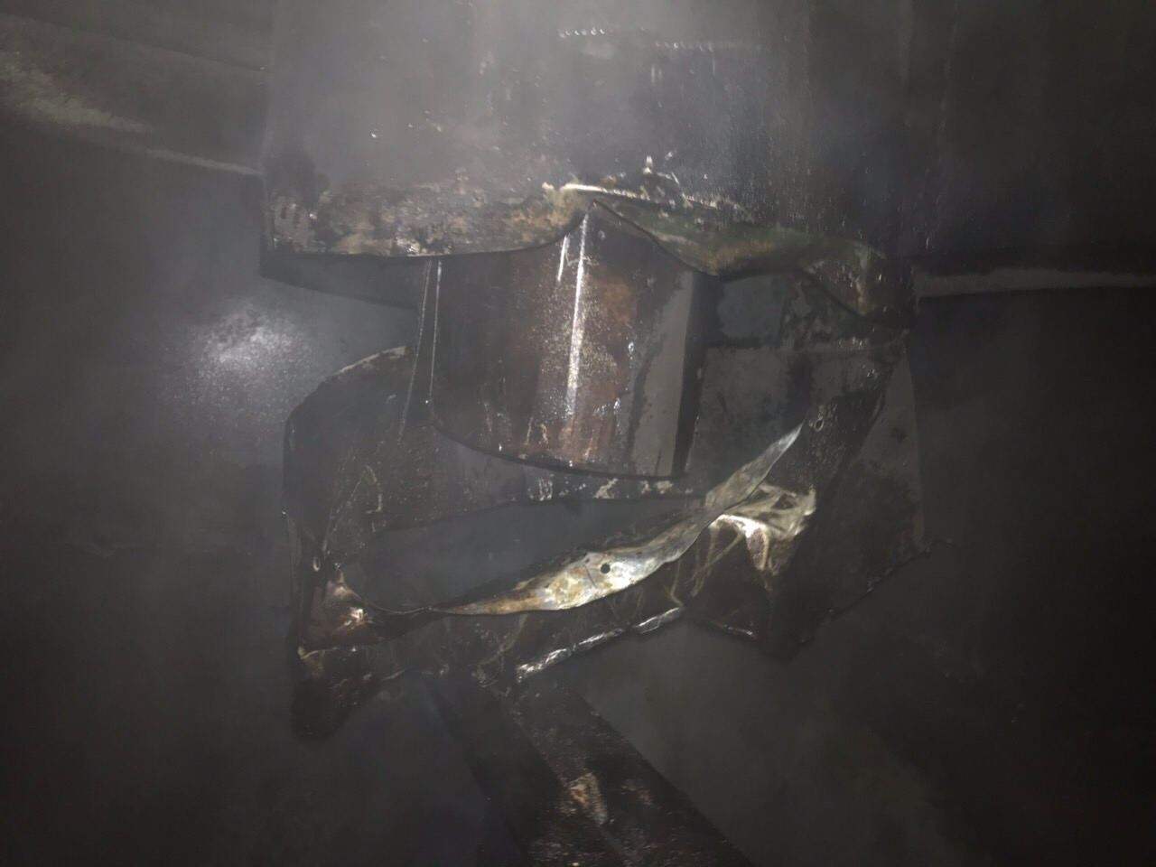 В Йошкар-Оле огнеборцы спасли от пожара предприятие