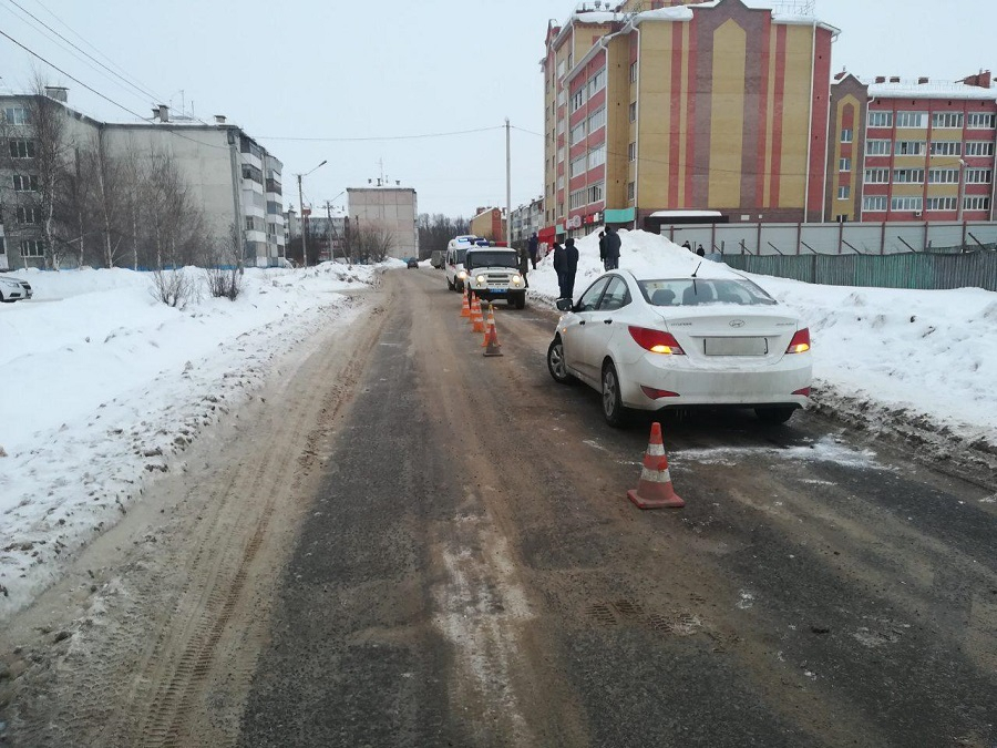 В пригороде Йошкар-Олы школьник выбежал под колеса авто