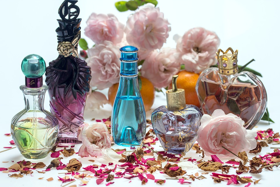 Советы йошкаролинцам, как правильно выбрать парфюм к 8 Марта