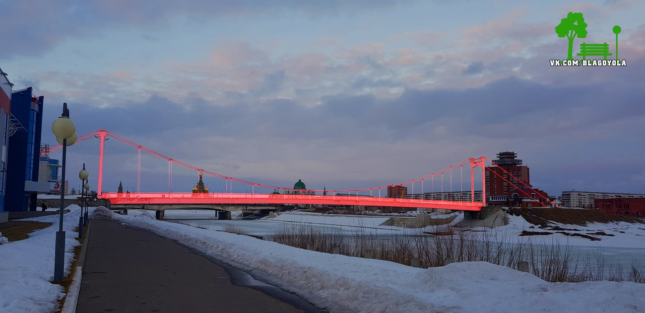 Йошкаролинцы хотят зажечь Вантовый мост красными огнями