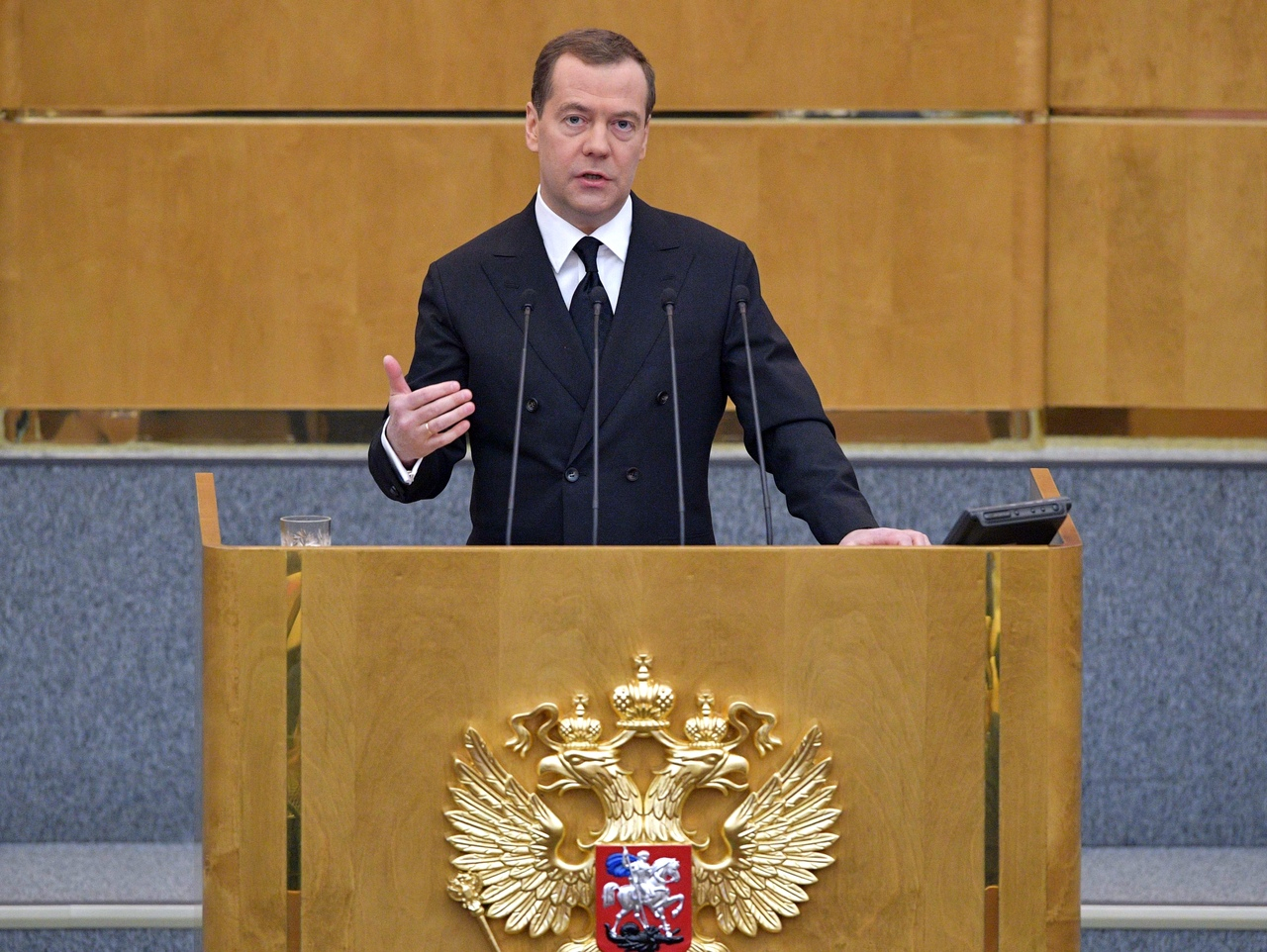 Дмитрий Медведев пересчитал бедных в Марий Эл