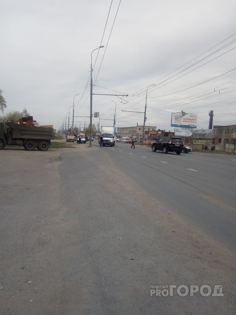 Массовое ДТП: в Медведеве столкнулись три легковушки и ГАЗель