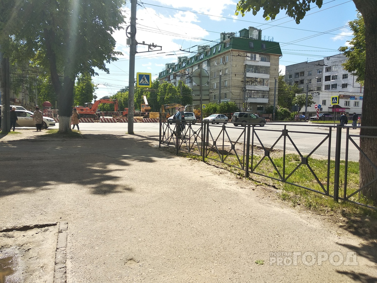 В Йошкар-Оле восемь перекрестков не пропустят "наглых" пешеходов к дороге