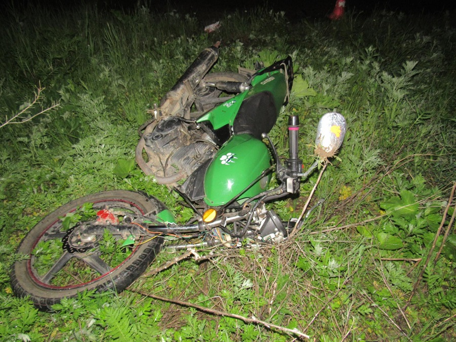 В Марий Эл мотоциклист без прав влетел в ворота и попал в реанимацию