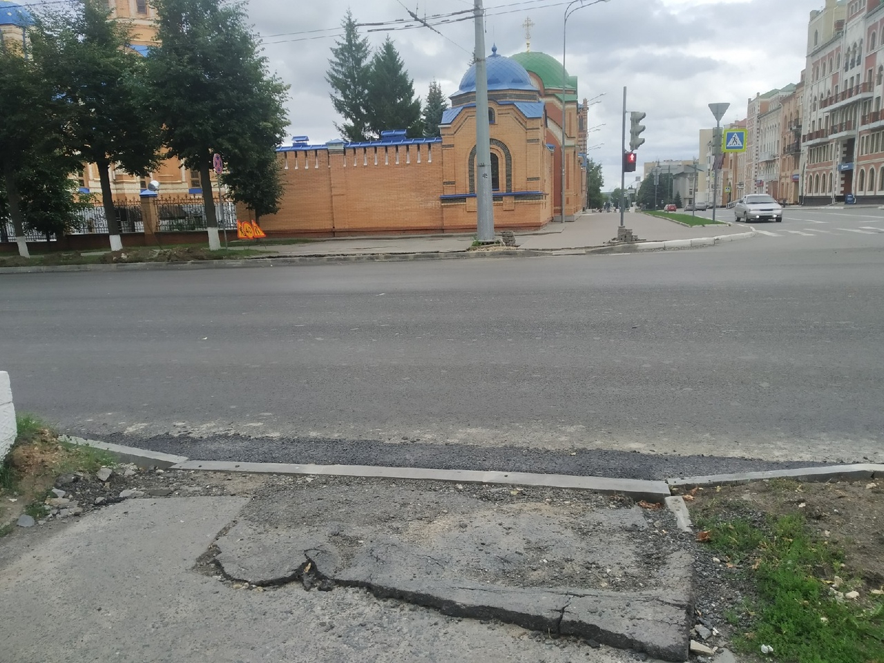 Общественник про ремонт дорог в Йошкар-Оле: «С одной стороны лечат, а с другой калечат»
